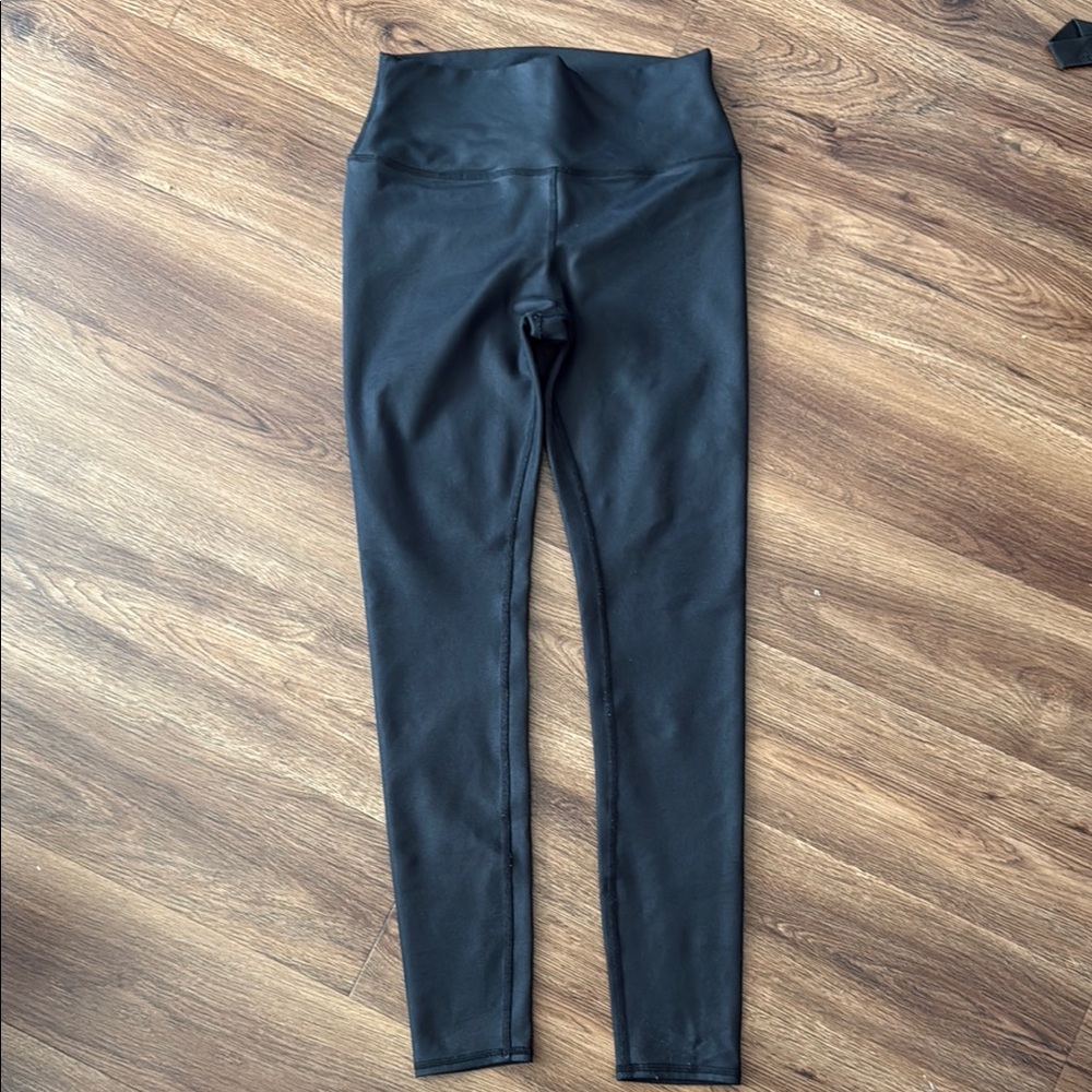 Alo Black High-Waisted Leggings (M)
